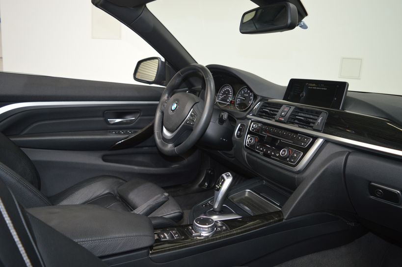 BMW SERIE 4 CABRIOLET F33 2014 - Photo n°21