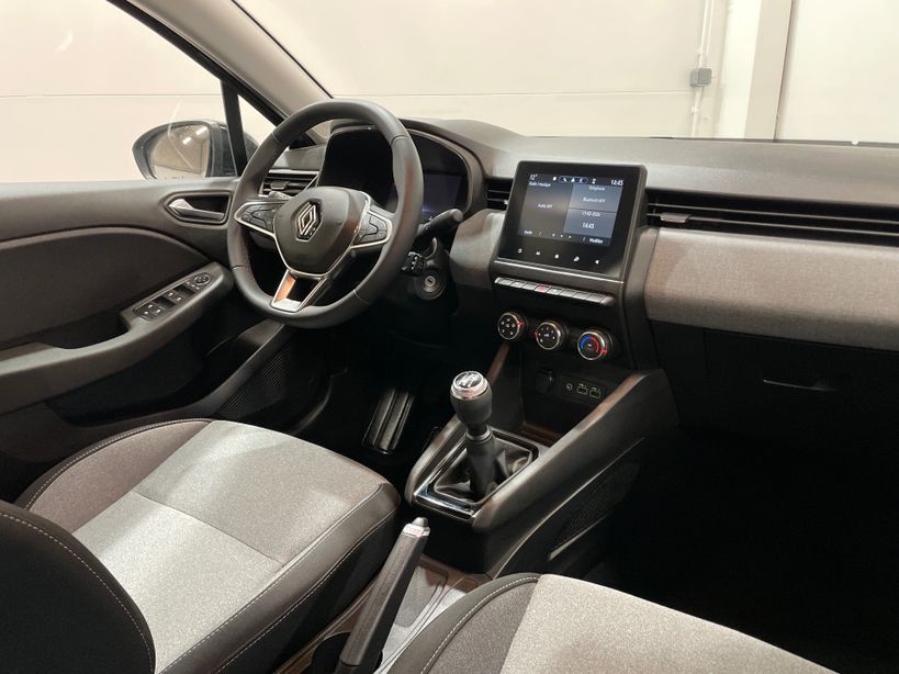 RENAULT CLIO V 2024 - Photo n°9