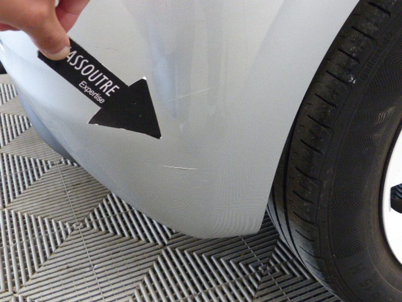 PEUGEOT 208 2014 - Photo n°2