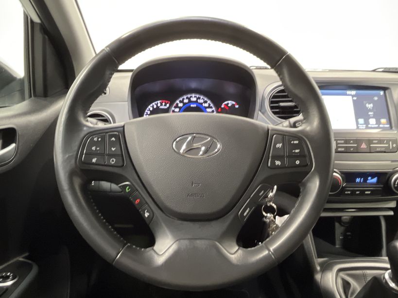 HYUNDAI i10 2016 - Photo n°11