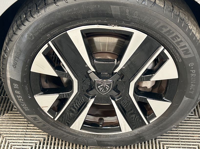 PEUGEOT 208 2024 - Photo n°11