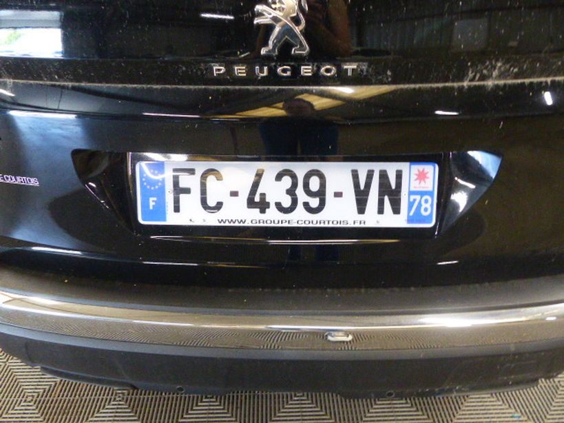 PEUGEOT 3008 BUSINESS 2018 - Photo n°9