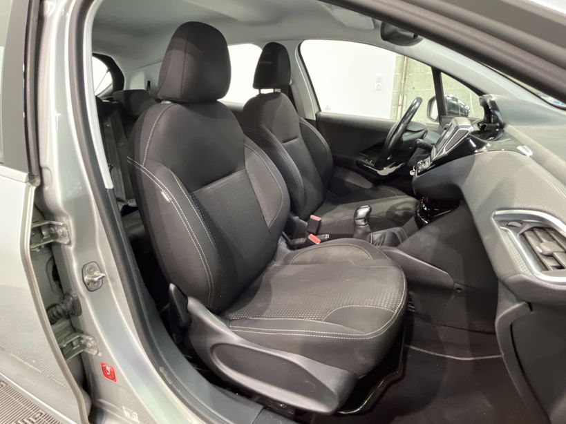 PEUGEOT 208 2016 - Photo n°40