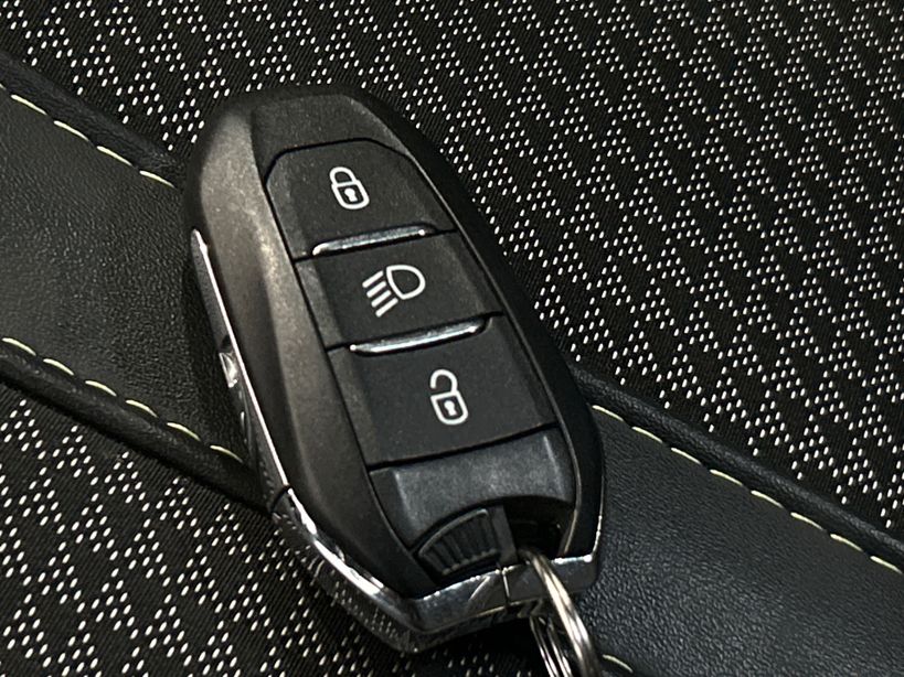 PEUGEOT 208 2023 - Photo n°39