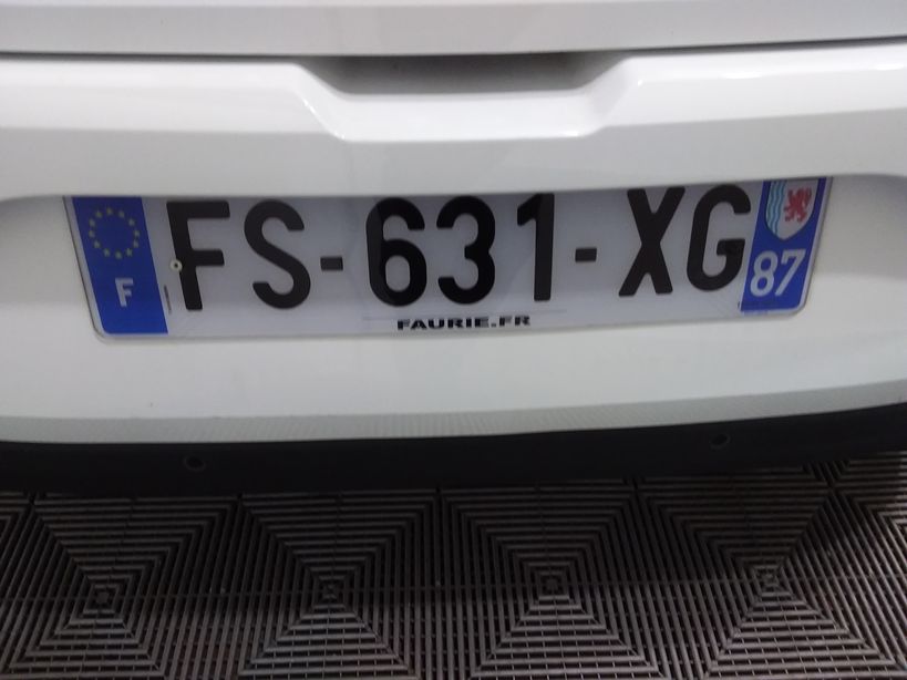 RENAULT MEGANE IV BERLINE 2020 - Photo n°5