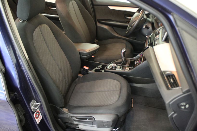 BMW SERIE 2 GRAN TOURER F46 2015 - Photo n°8