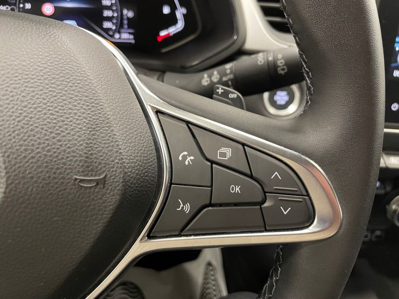 RENAULT CAPTUR 2023 - Photo n°17