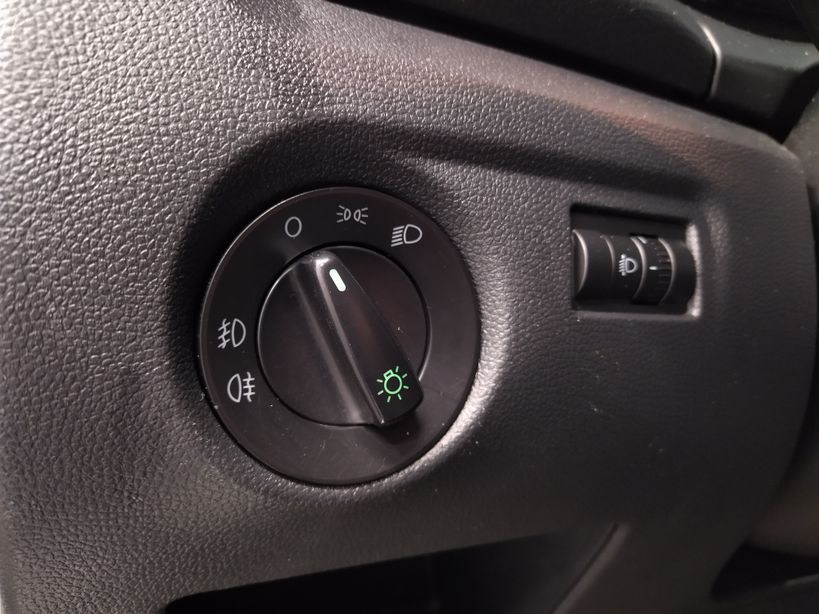SKODA FABIA 2014 - Photo n°27