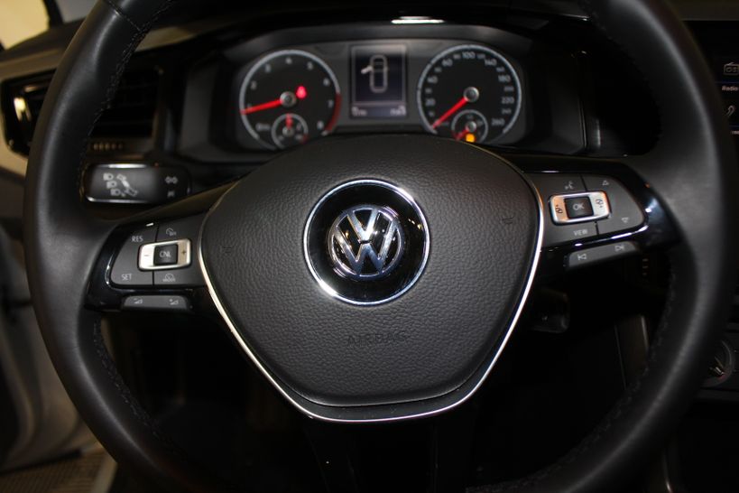 VOLKSWAGEN POLO 2019 - Photo n°17
