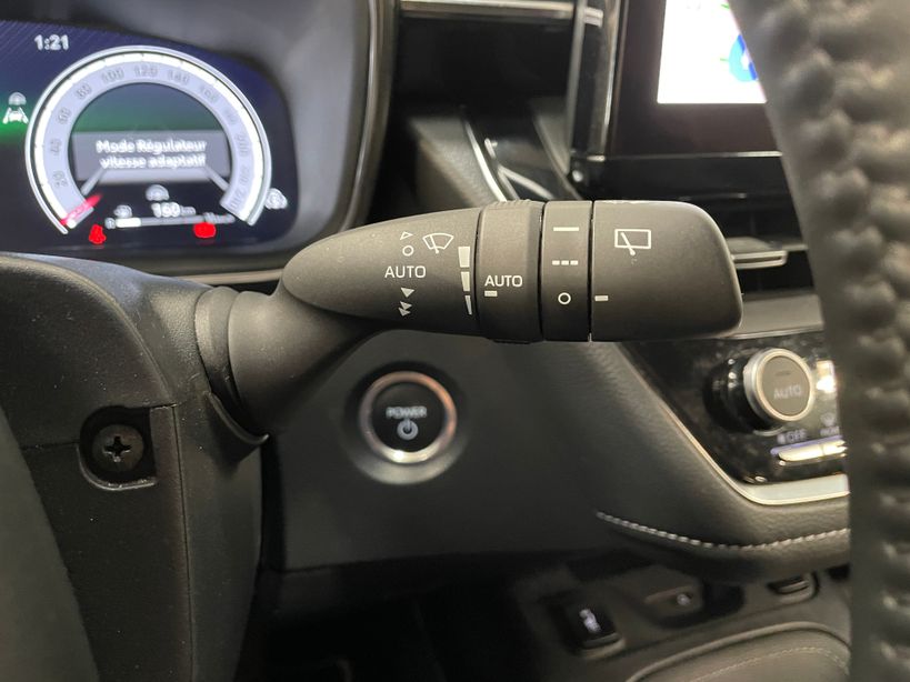 TOYOTA COROLLA HYBRIDE 2023 - Photo n°25