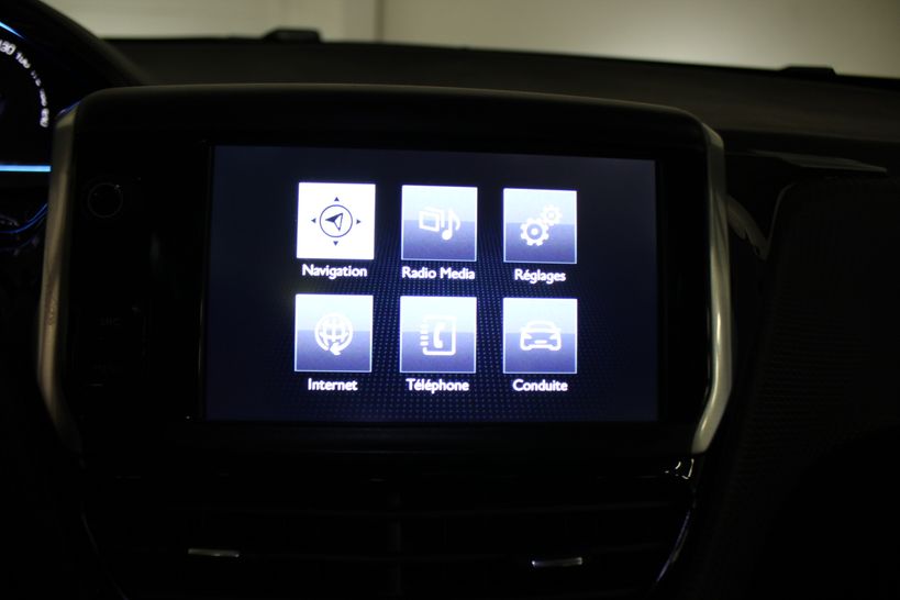 PEUGEOT 2008 2015 - Photo n°27