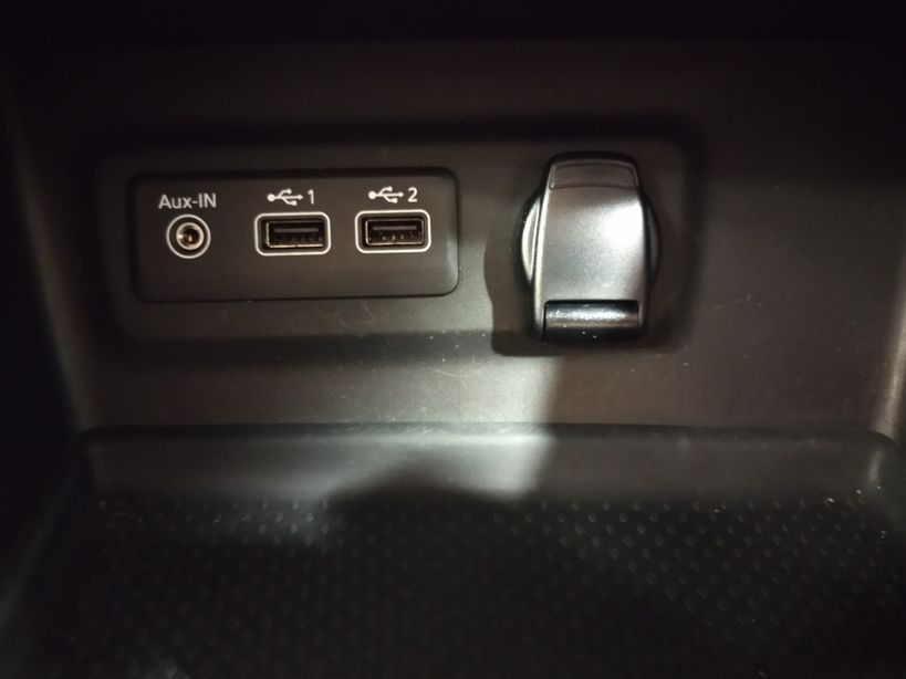 RENAULT MEGANE IV ESTATE 2021 - Photo n°19