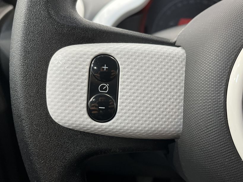 RENAULT TWINGO III 2020 - Photo n°22