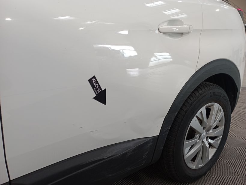 PEUGEOT 3008 BUSINESS 2019 - Photo n°11