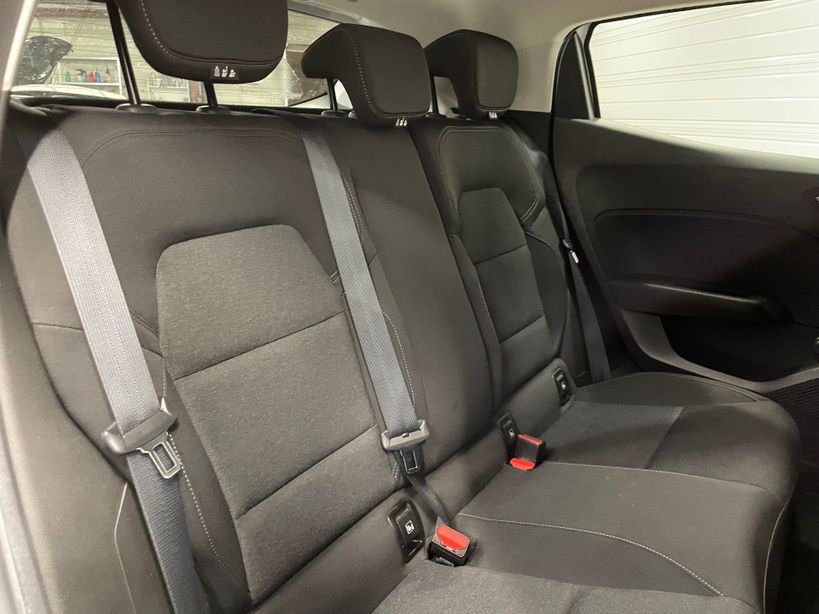 RENAULT CLIO V 2021 - Photo n°11