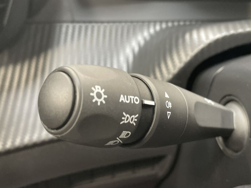 PEUGEOT 208 2024 - Photo n°28