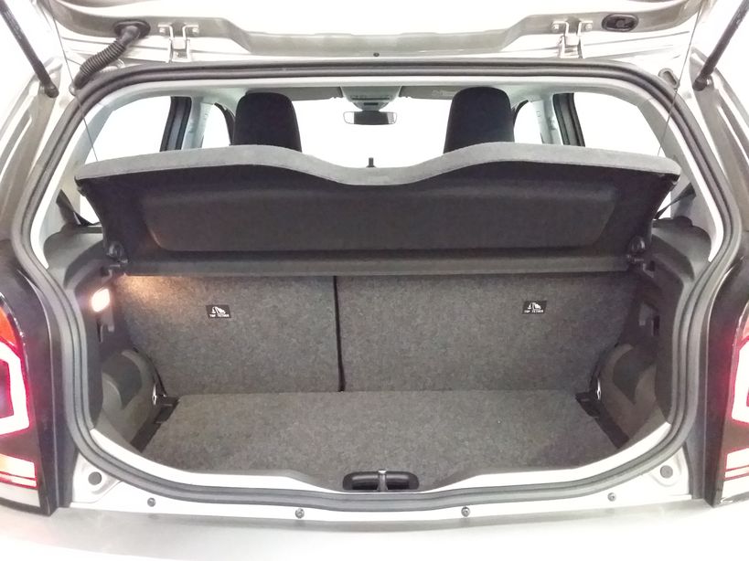 VOLKSWAGEN UP! 2.0 2022 - Photo n°10