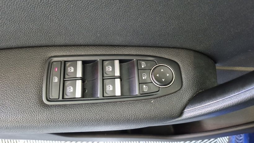RENAULT CAPTUR 2020 - Photo n°13