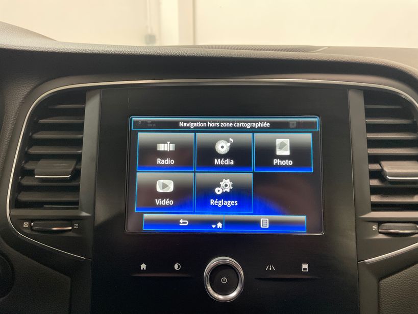 RENAULT MEGANE IV BERLINE BUSINESS 2020 - Photo n°14