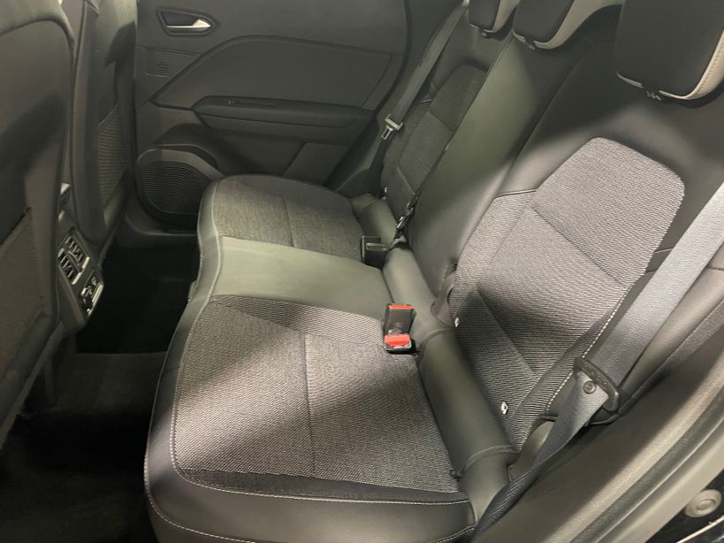 RENAULT CAPTUR 2023 - Photo n°23