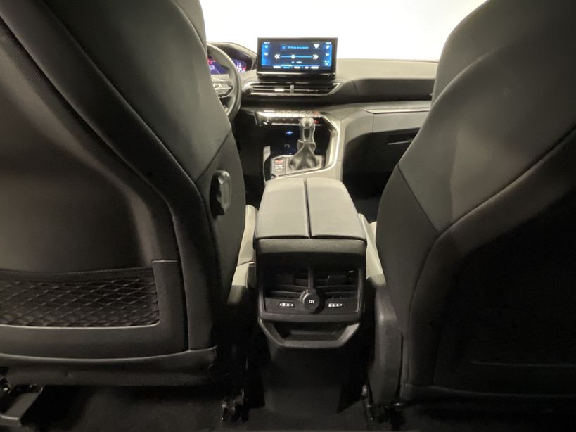 PEUGEOT 3008 2023 - Photo n°40