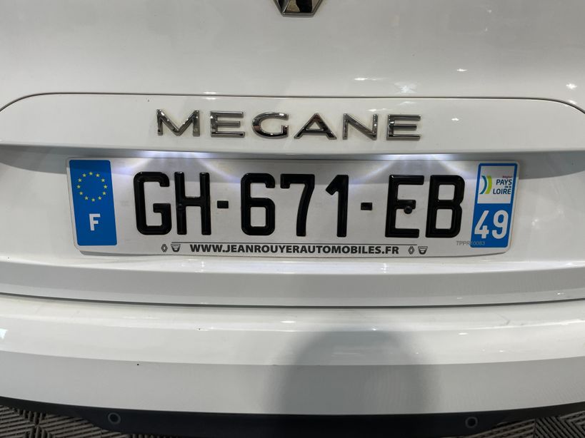 RENAULT MEGANE IV ESTATE 2022 - Photo n°2