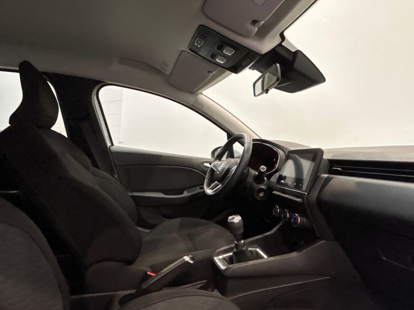 RENAULT CLIO V 2021 - Photo n°19