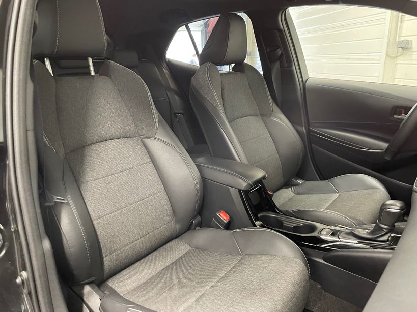 TOYOTA COROLLA HYBRIDE 2023 - Photo n°11