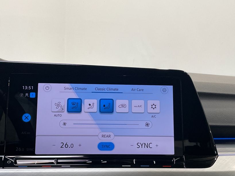 VOLKSWAGEN GOLF 2023 - Photo n°15