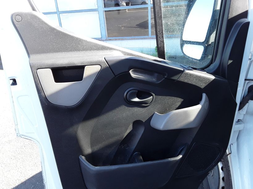 RENAULT MASTER FOURGON 2017 - Photo n°15