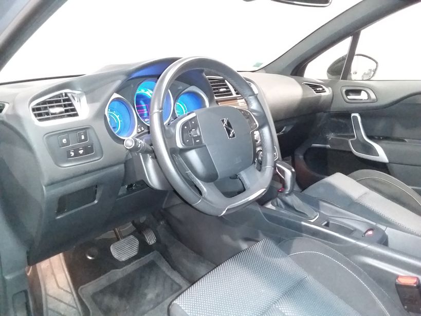 DS DS4 CROSSBACK 2017 - Photo n°6