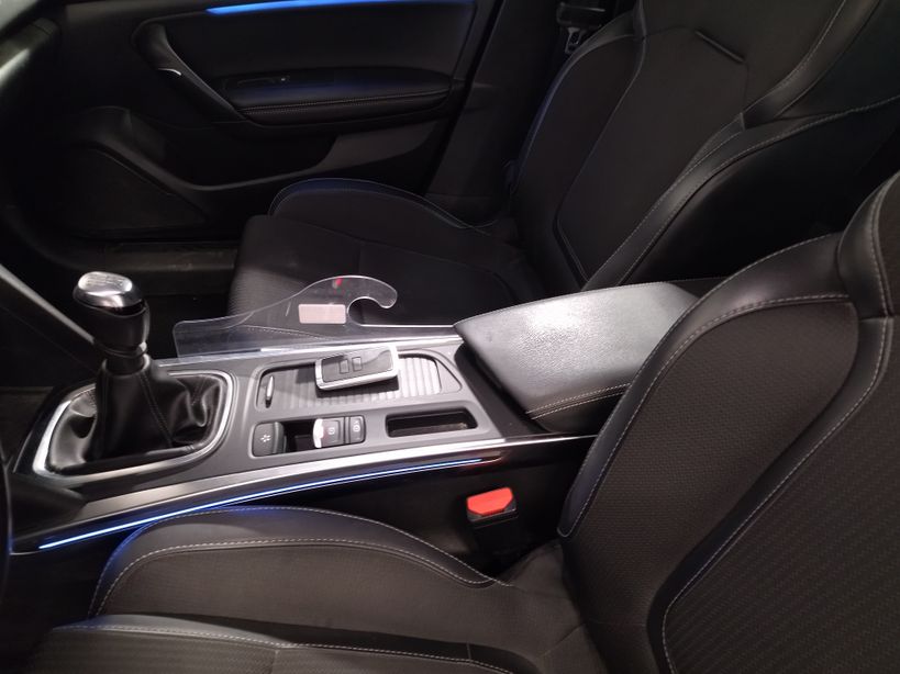RENAULT MEGANE IV ESTATE 2021 - Photo n°23