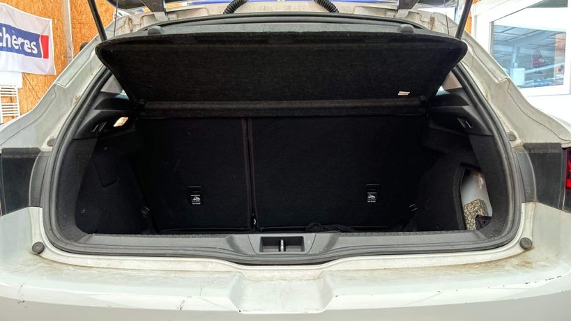 RENAULT MEGANE IV BERLINE 2021 - Photo n°13