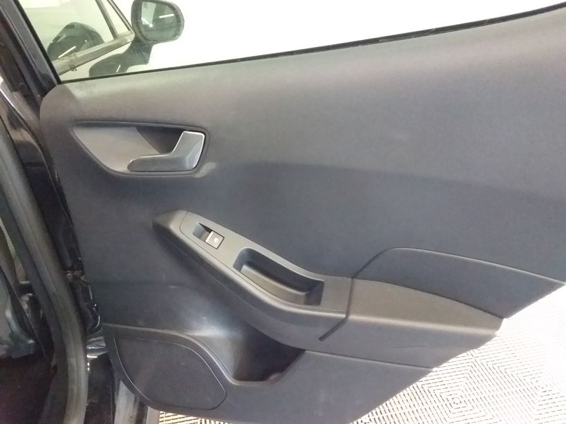 FORD FIESTA 2020 - Photo n°10