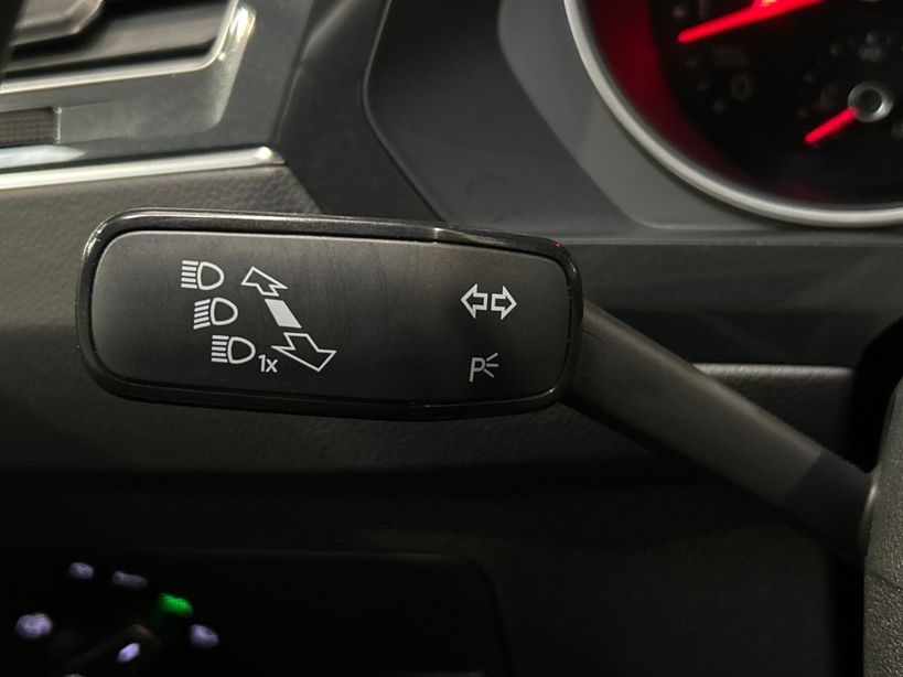 VOLKSWAGEN TIGUAN BUSINESS 2022 - Photo n°26