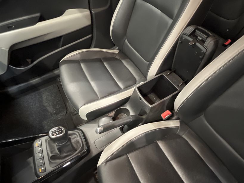 KIA STONIC 2019 - Photo n°20