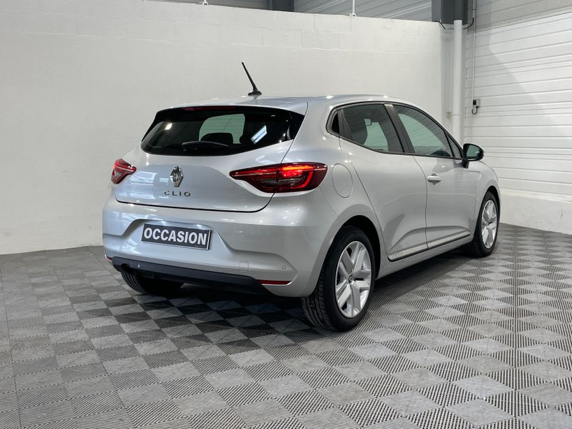 RENAULT CLIO V 2022 - Photo n°5