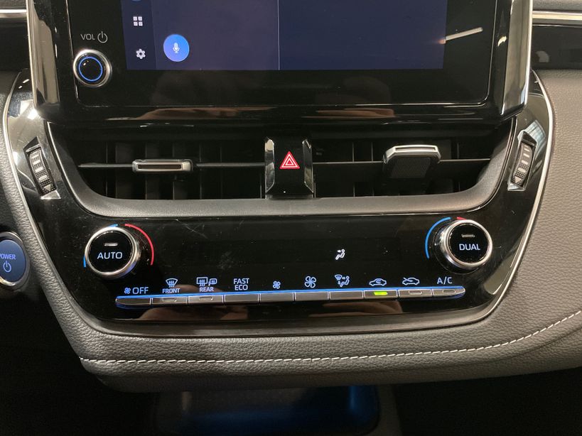 TOYOTA COROLLA HYBRIDE MY22 2022 - Photo n°17