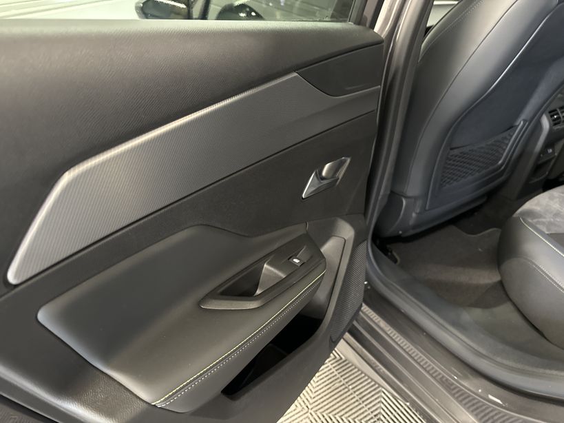 PEUGEOT 308 SW 2023 - Photo n°32