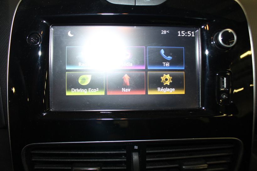 RENAULT CLIO IV BUSINESS 2018 - Photo n°17