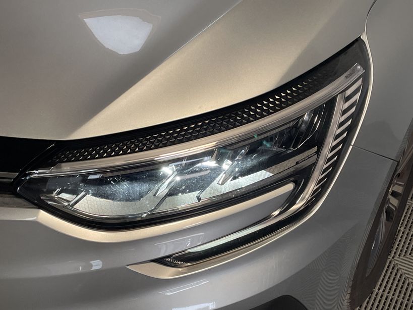RENAULT MEGANE IV BERLINE 2023 - Photo n°7