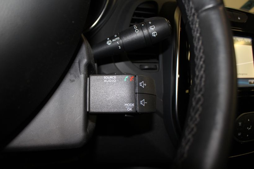 RENAULT CAPTUR 2019 - Photo n°13