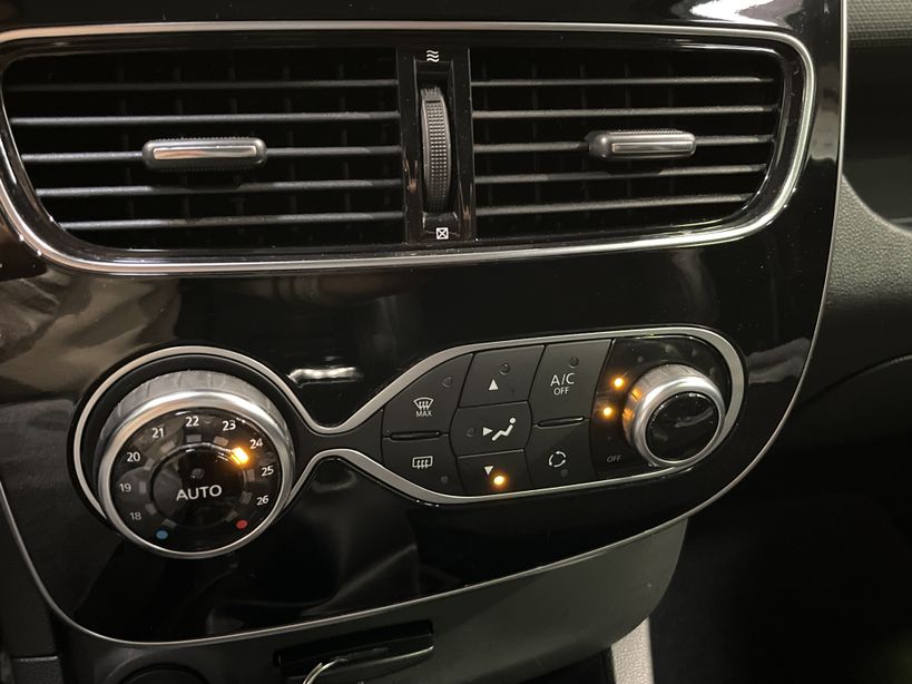 RENAULT CLIO IV 2018 - Photo n°17