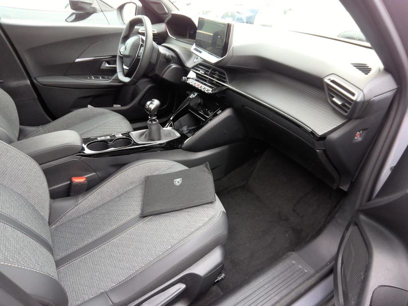 PEUGEOT 2008 2025 - Photo n°3