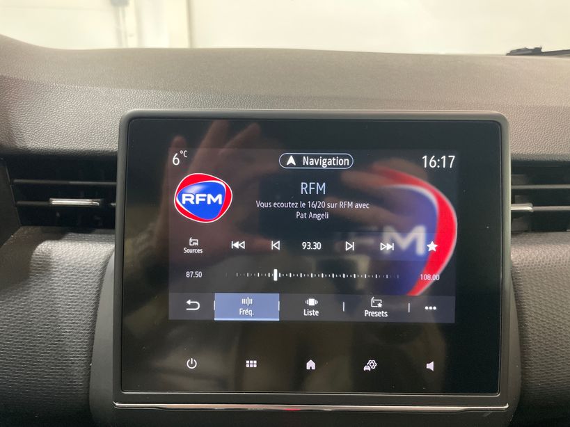 RENAULT CLIO V 2021 - Photo n°14