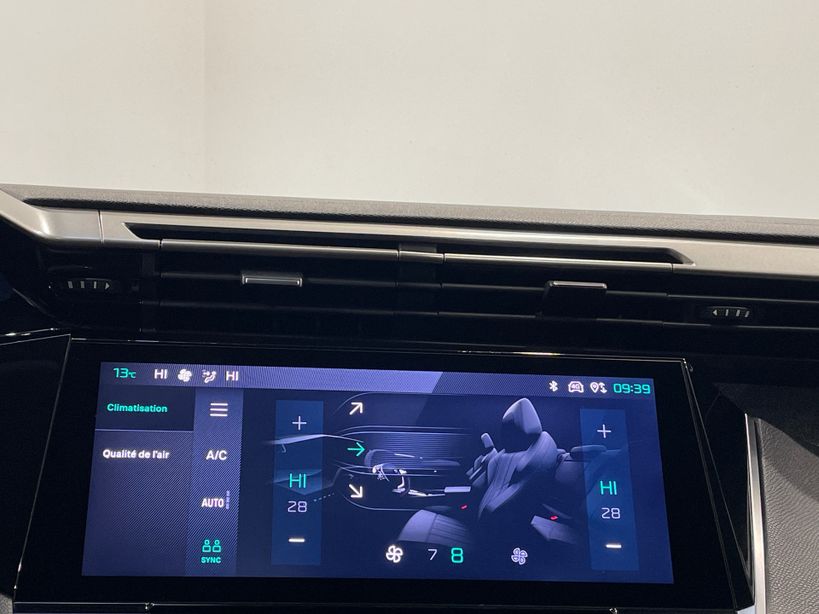 PEUGEOT 308 2023 - Photo n°15