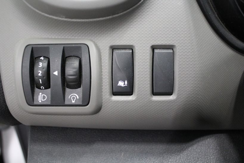 RENAULT TRAFIC COMBI 2017 - Photo n°28