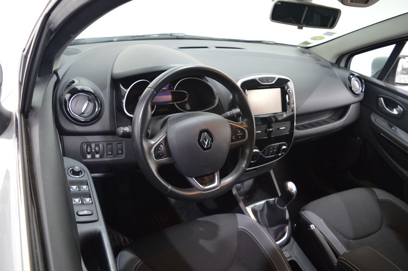 RENAULT CLIO IV 2016 - Photo n°9