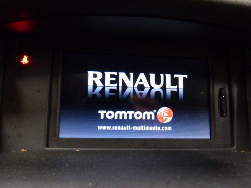 RENAULT LAGUNA COUPE 2011 - Photo n°12