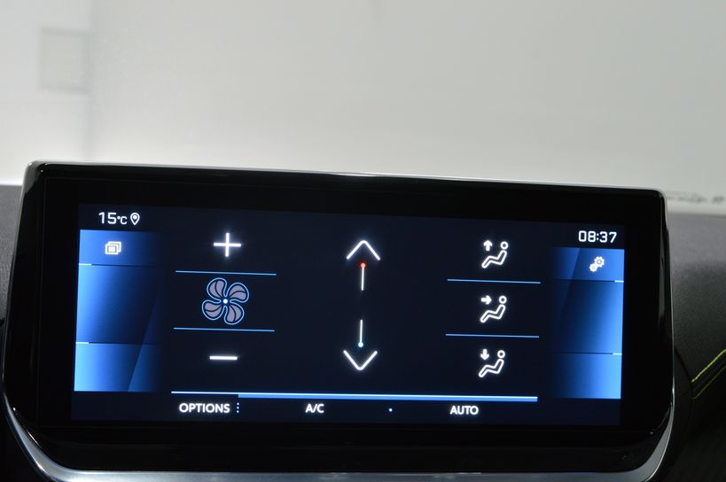 PEUGEOT 2008 2021 - Photo n°16